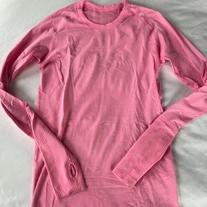 Women’s lululemon swiftly tech long sleeve